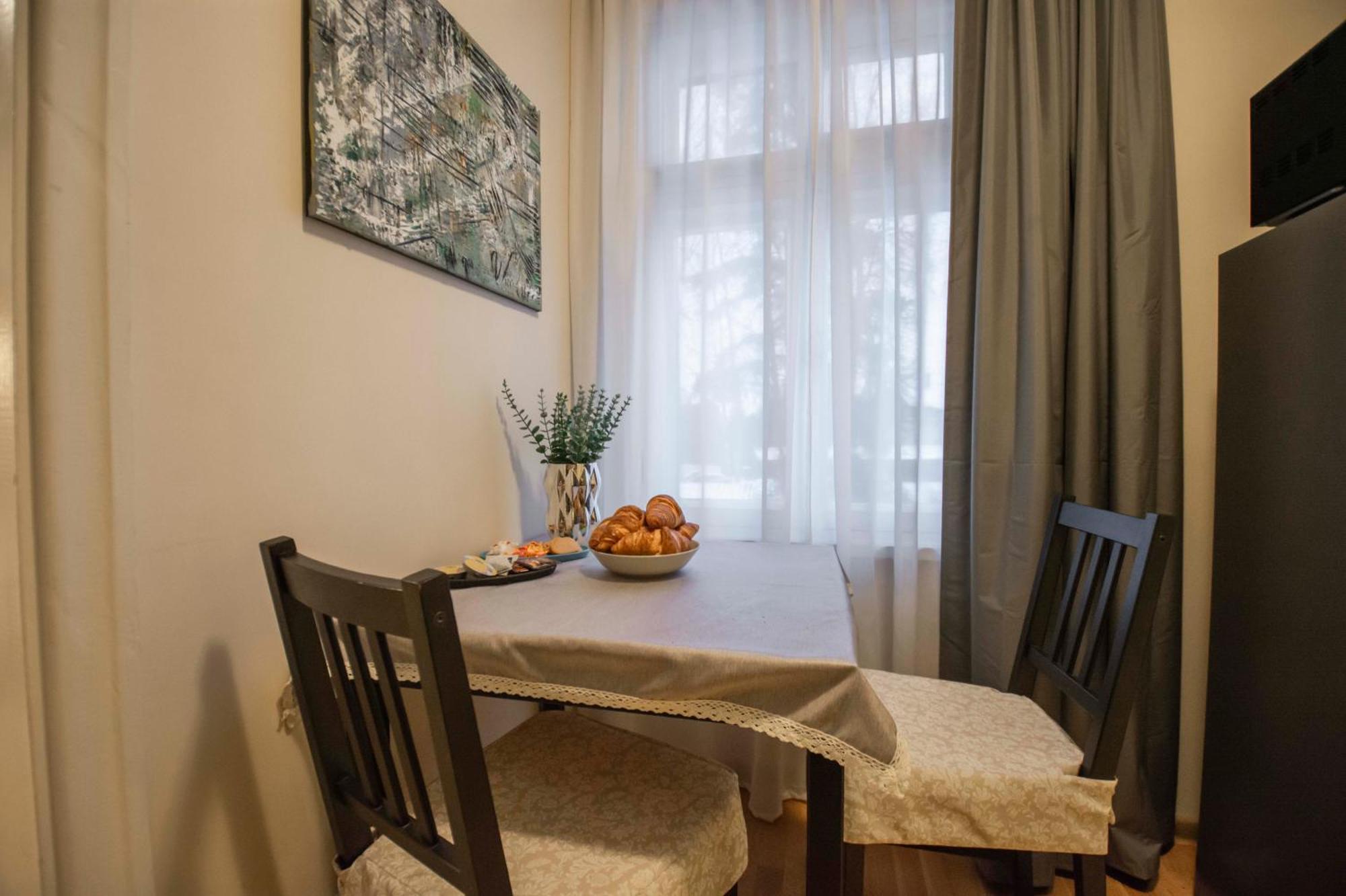 Karlovaidyll 7 - Homey Apartment With Free Parking! 塔尔图 外观 照片